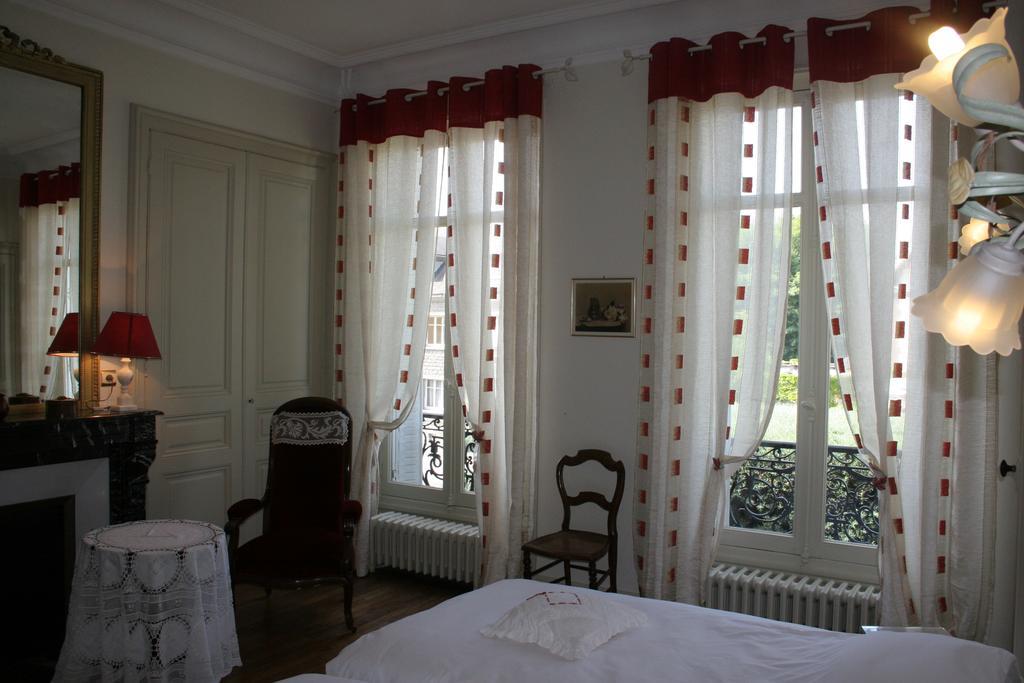 Chambre D'Hotes L'Ambroise Troyes Exterior foto