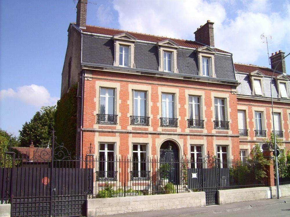 Chambre D'Hotes L'Ambroise Troyes Exterior foto